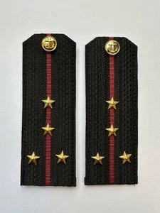 Погоны Морской пехоты повседневные Капитан-Лейтенант картон цвет черный с красными просветами