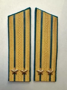 Погоны ВДВ, ВКС, ВВС парадные золотые с фурнитурой Скос на Китель звание Подполковник