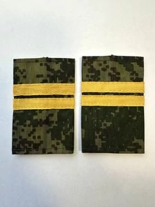 Фальш погоны цифра зеленая с желтым галуном Младший Сержант 8х5 см
